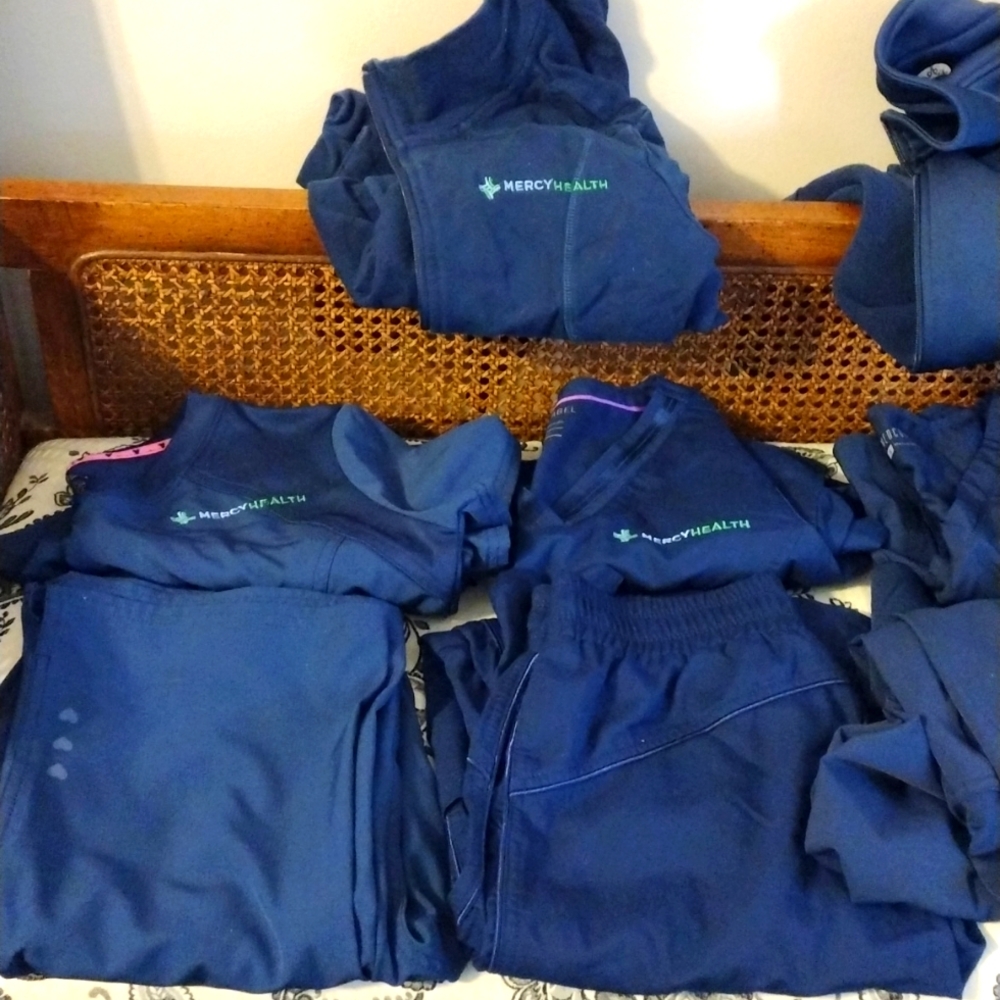 Navy Blue Scrub Sets and Jackets Size S and XS